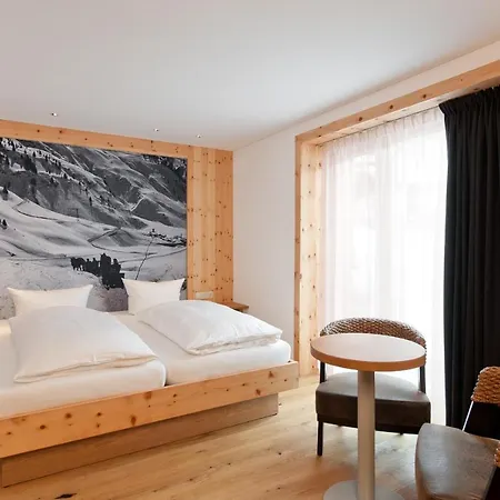Mondschein 4* Stuben am Arlberg