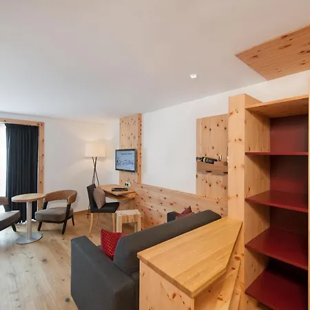 Hotel Mondschein Stuben am Arlberg